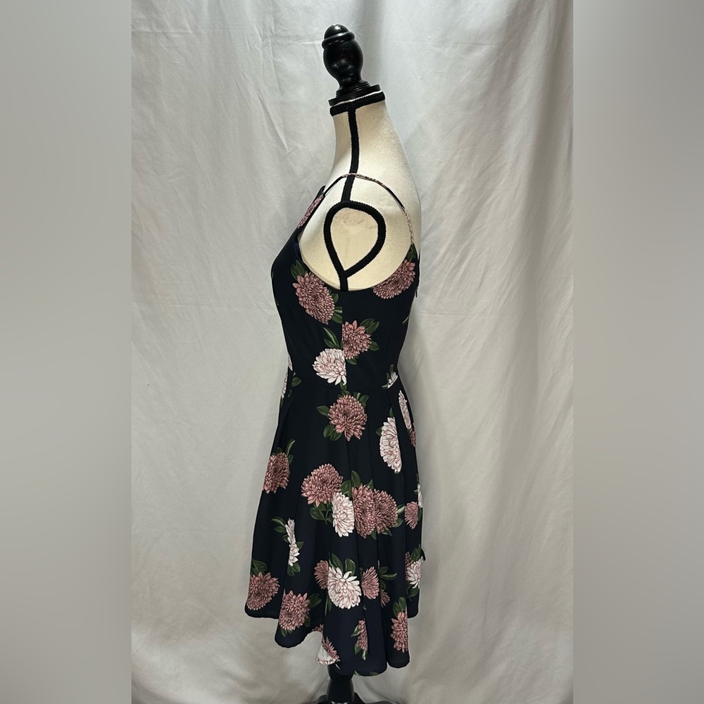 Keepsake The Label Floral Dress Fit And Flare Skater Mini Size Medium - Picture 3 of 13